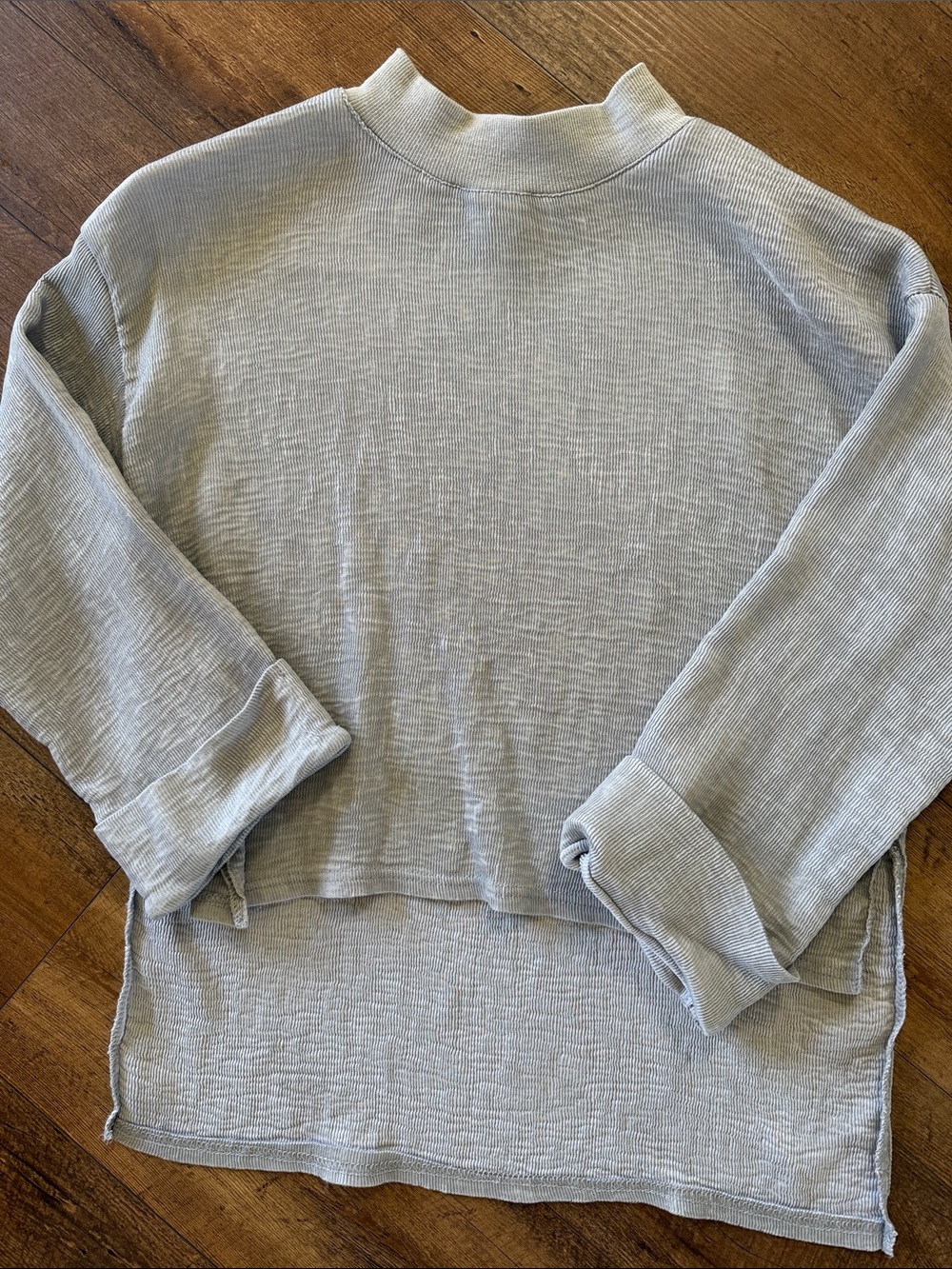 Relaxed Mock Neck Women’s Top in Light Gray